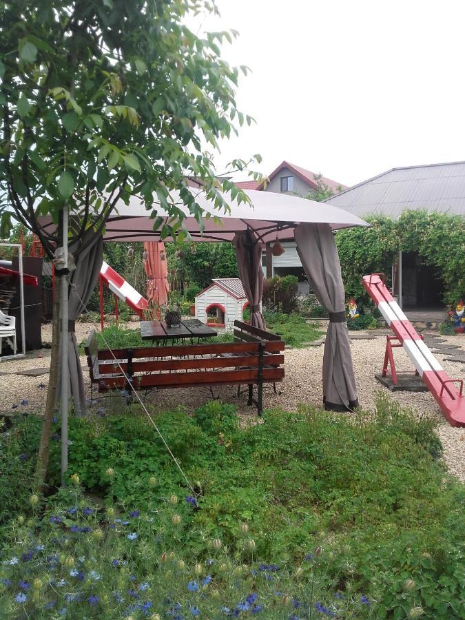 Hotel Casa Ellamy Două Mai Zewnętrze zdjęcie