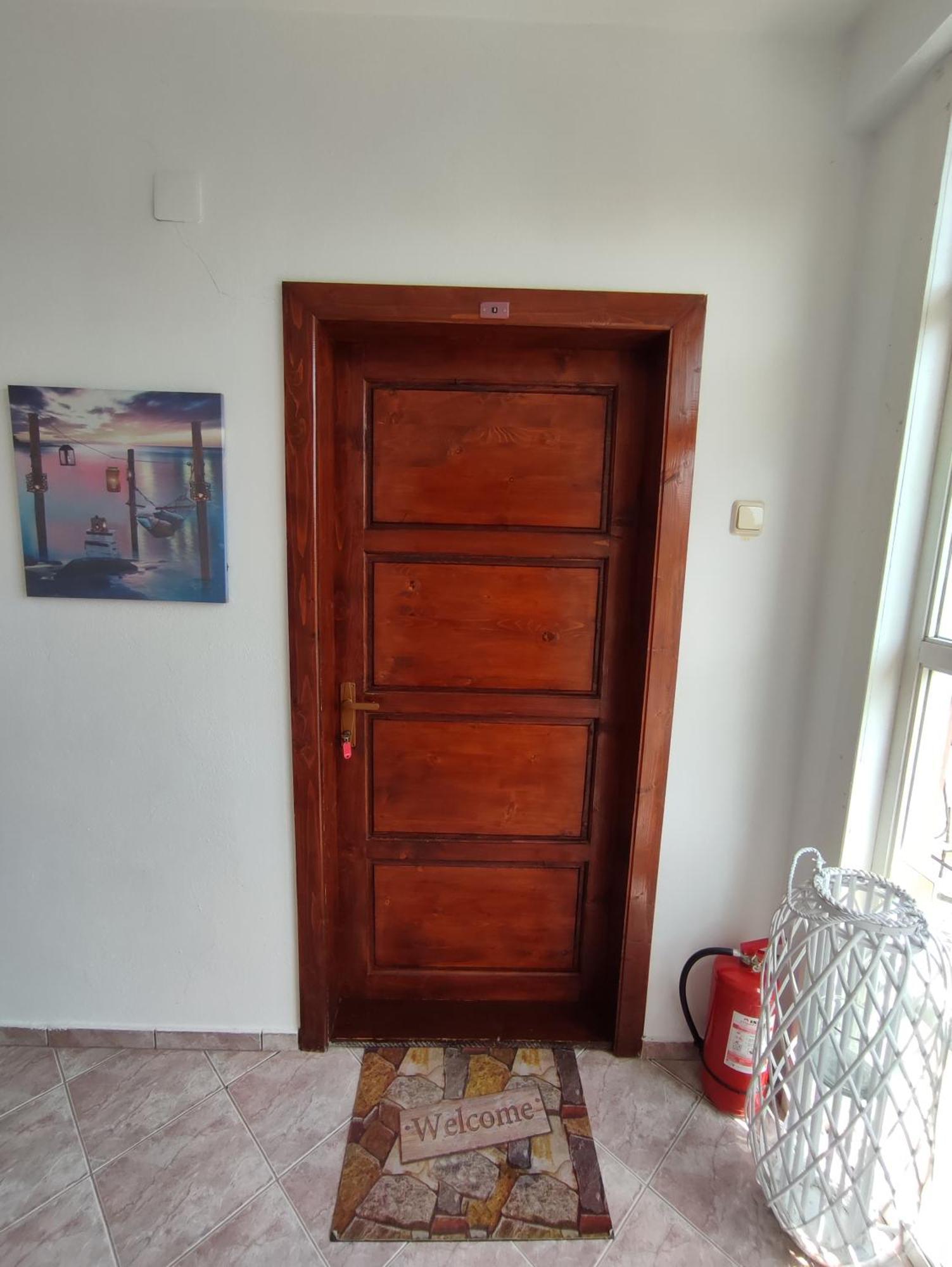Hotel Casa Ellamy Două Mai Zewnętrze zdjęcie
